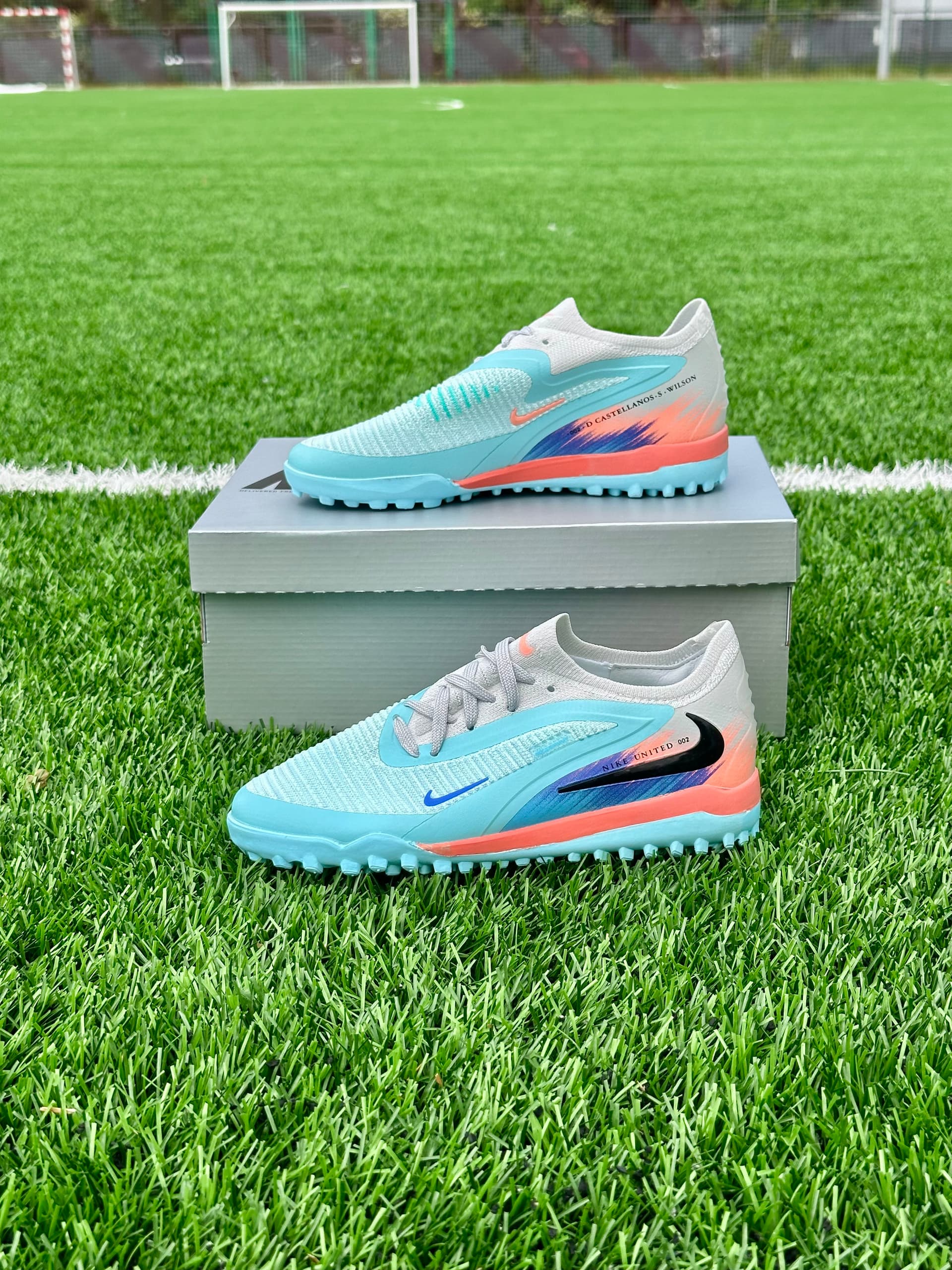 Nike Phantom 6 Elite TF United